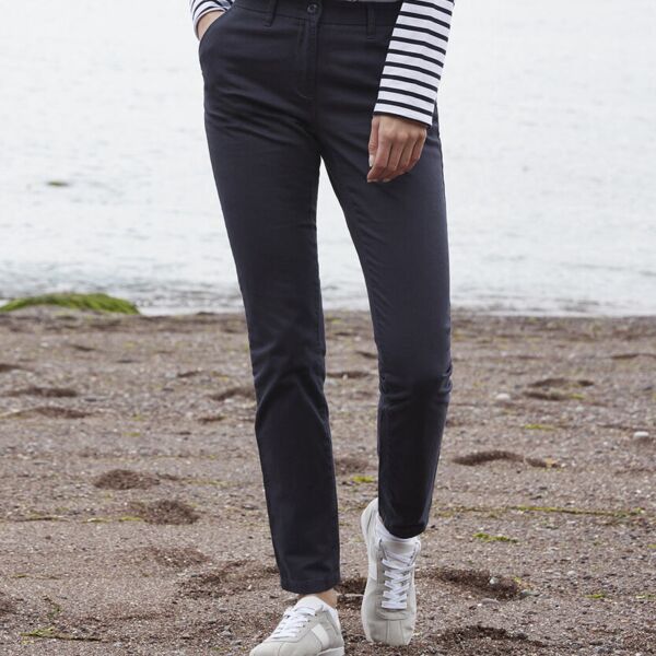 Women's stretch chinos Thumbnail